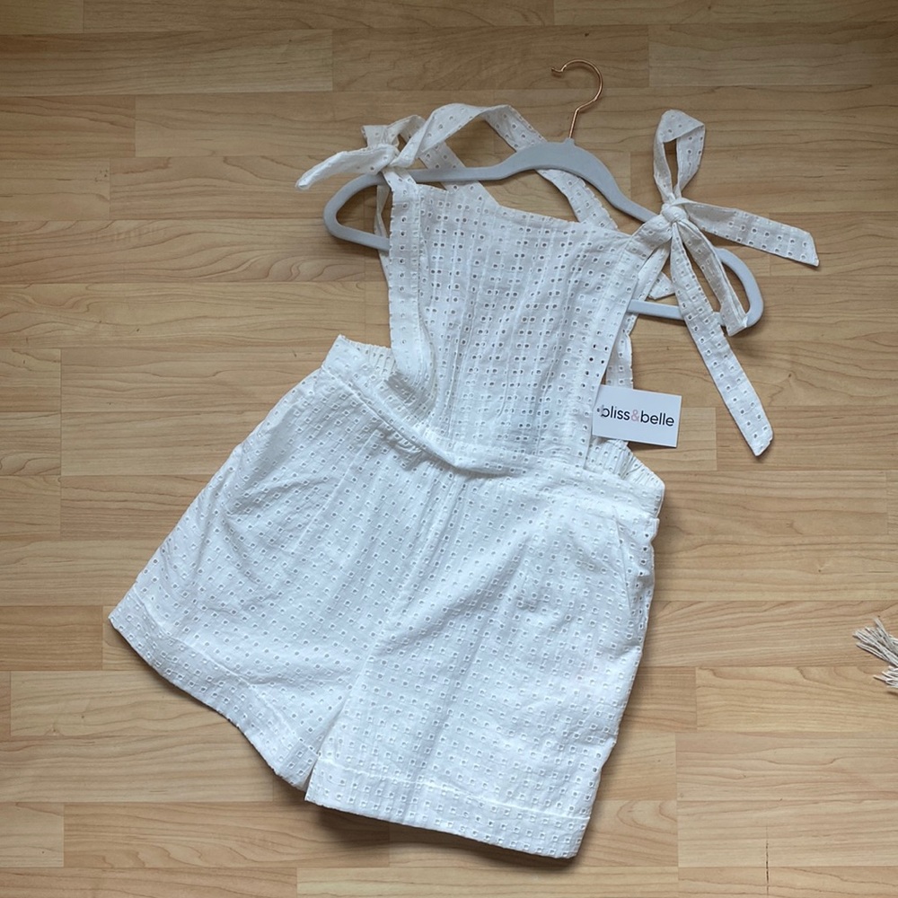 SOLD ❤️ Bliss&Bell White eyelet overalls
